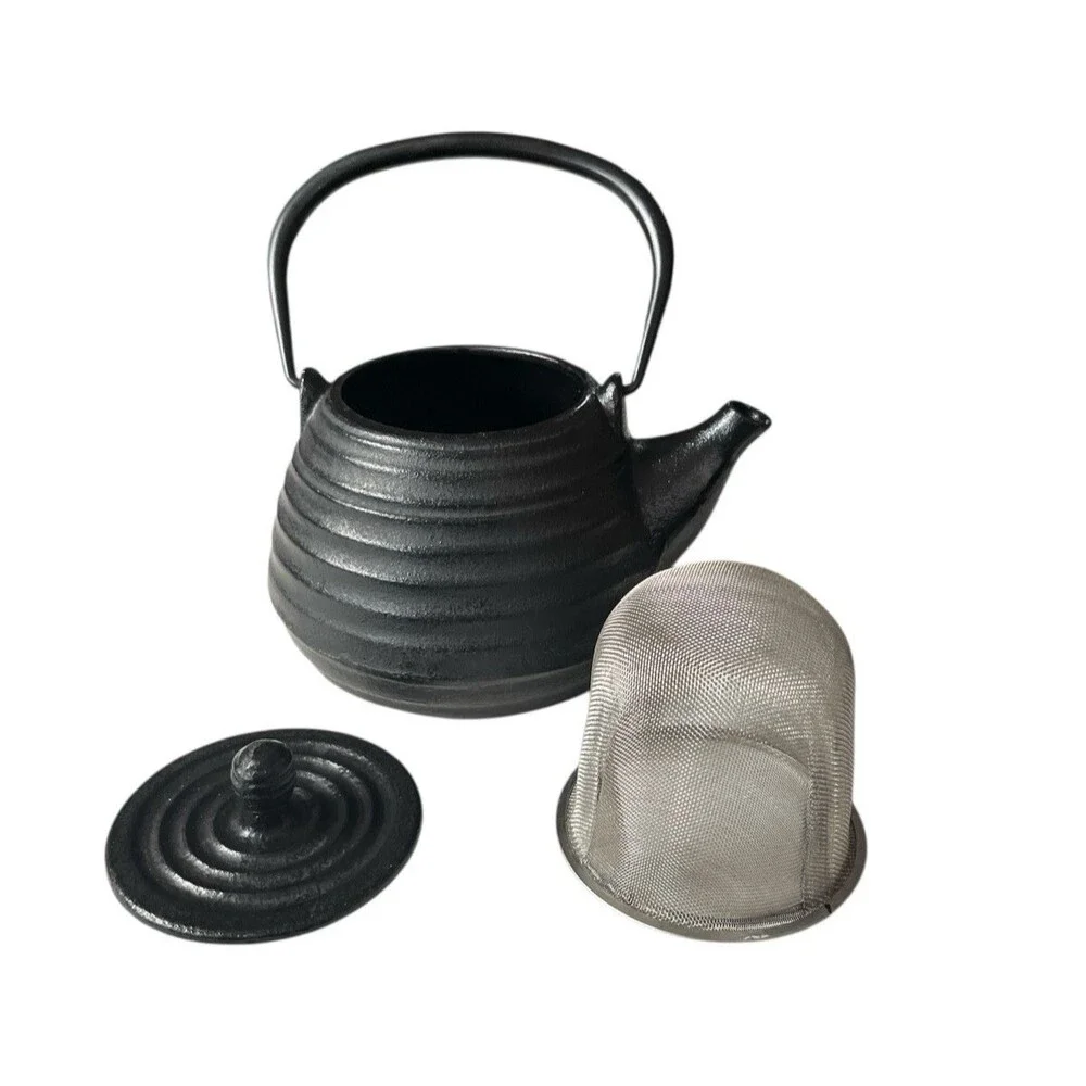 Traditional Cast Iron Beehive Japanese Teapot Kettle Black Infuser 6 x 4